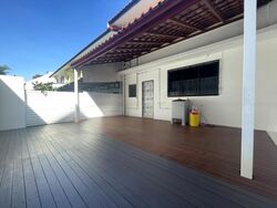 Sixth Avenue (D10), Terrace #443225151